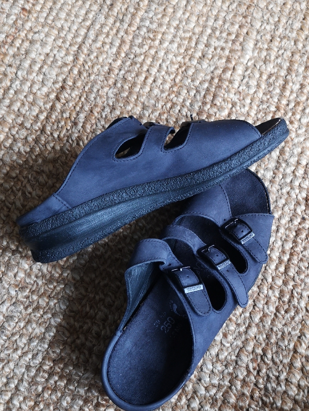 Tatami by Birkenstock 3-strap sandals - Picture 7 of 13